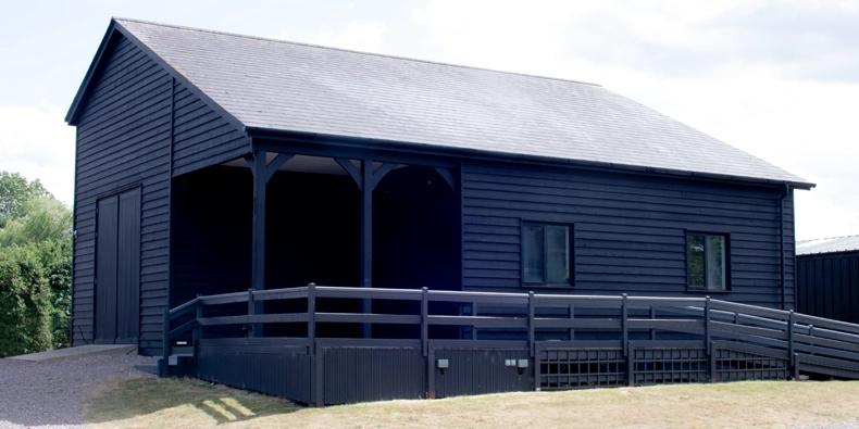 Plextek's EMC Hut